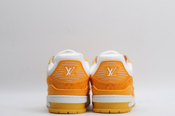 l0*is V*t0n trainer sneaker