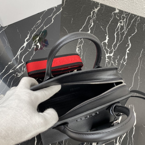 Pra*a saffiano leather Pra*a monochrome bag