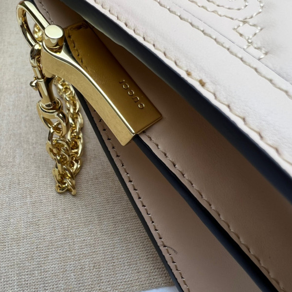 G*u*i gg matelassé leather shoulder bag