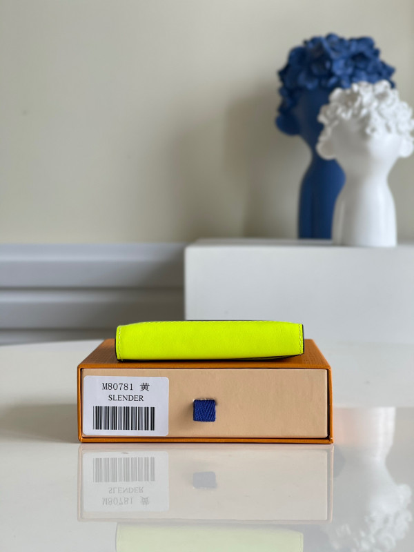 l0*is V*t0n pocket organizer