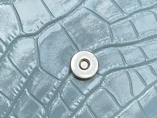 Ba*len*cia*ga hourglass