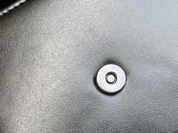 Ba*len*cia*ga hourglass