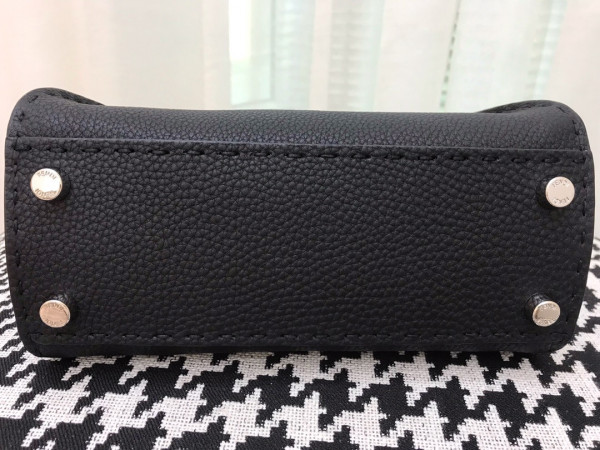 F**di mini peekaboo-18-23-11cm