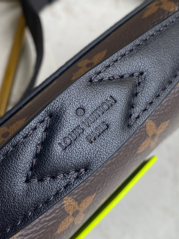 l0*is V*t0n s lock sling bag