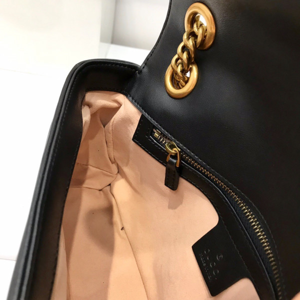 G*u*i gg marmont 26cm