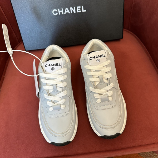 CL WOMEN SNEAKER
