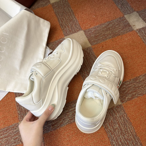 G*u*i men&women sneakers