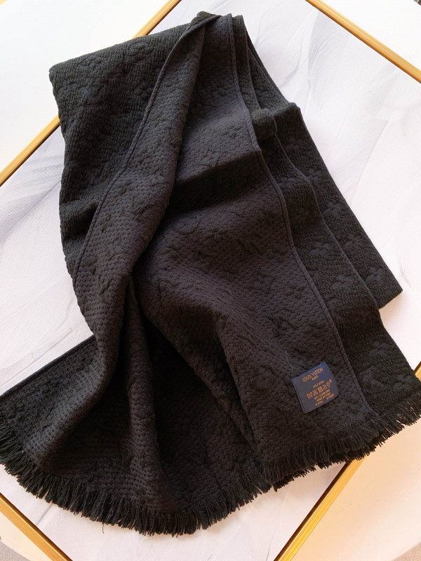 l0*is V*t0n monogram classic scarf