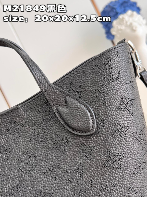 l0*is V*t0n blossom pm