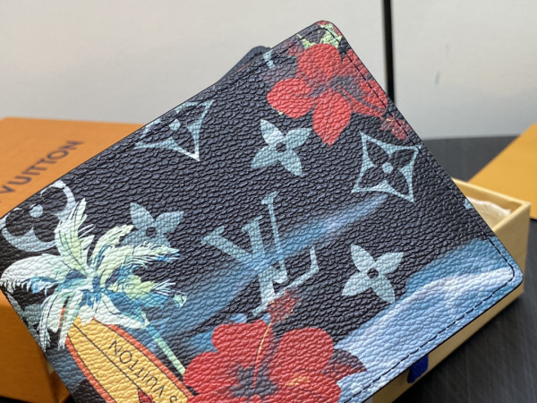 l0*is V*t0n slender wallet-11*8.5*2cm