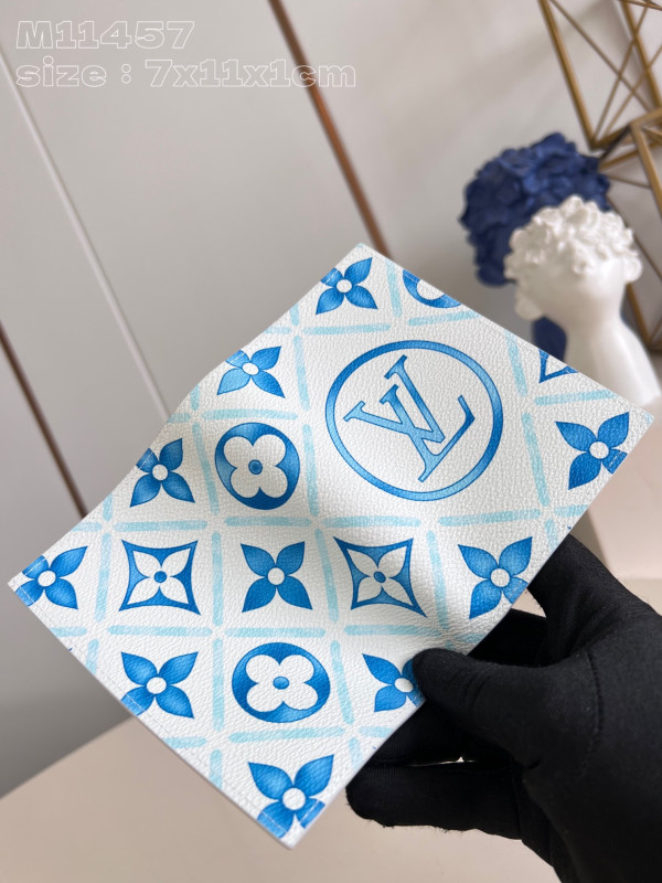 l0*is V*t0n pocket organizer-7.5*11.1*1 cm