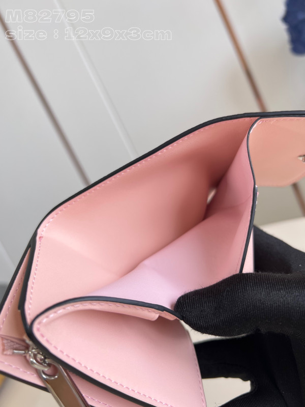 l0*is V*t0n iris xs wallet-12*9.5*3cm