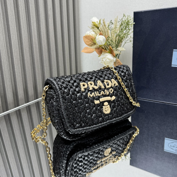 Pra*a crochet shoulder bag