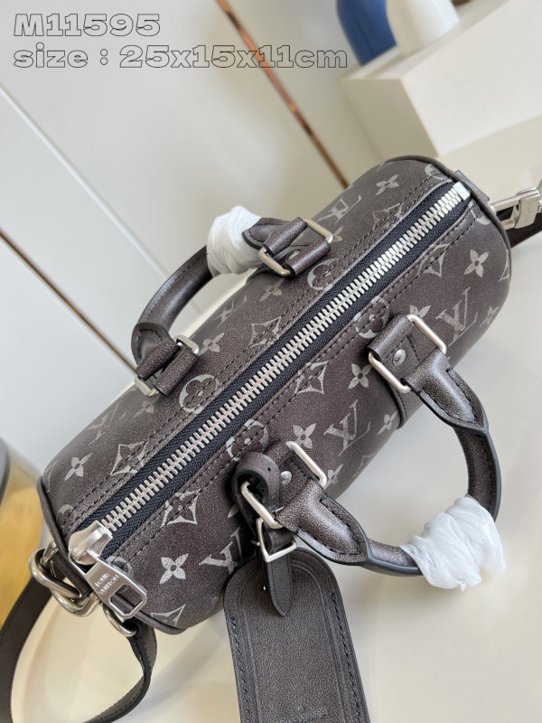 l0*is V*t0n keepall bandouliÈre 25