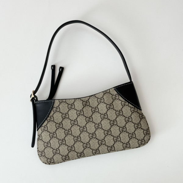 g*u*i gg emblem S*per mini shoulder bag-18*10*3cm