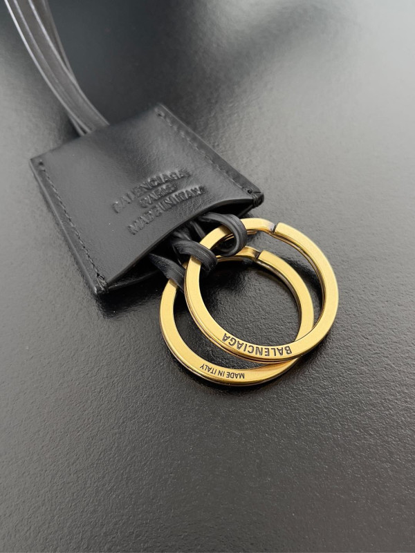 Ba*len*cia*ga bel air small hobo bag