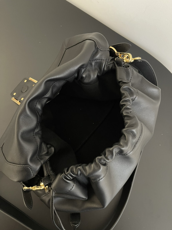 F**di mamma baguette