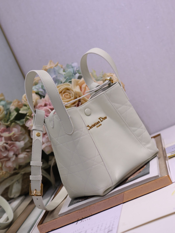 Diro Small Signature Bucket Bag - 21*19*11CM