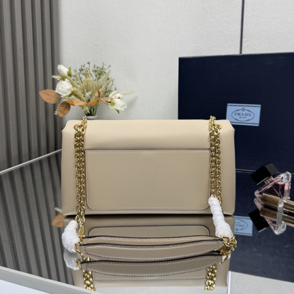 Pra*a doux medium leather shoulder bag-29*16*9.5cm