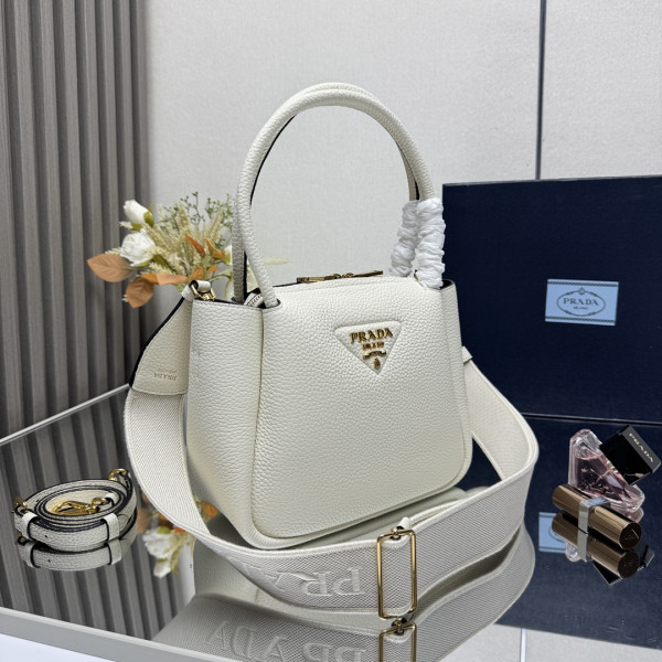 Pra*a small leather bag - 23*21*10cm