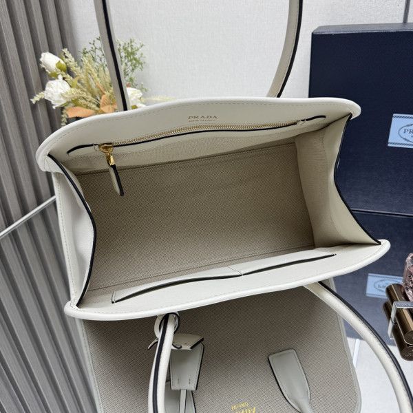 Pra*a medium linen blend and leather tote bag - 35*22.5*18cm