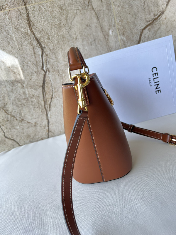 Ce**e small bucket l0*ise in smooth calfskin - 16-19-12cm