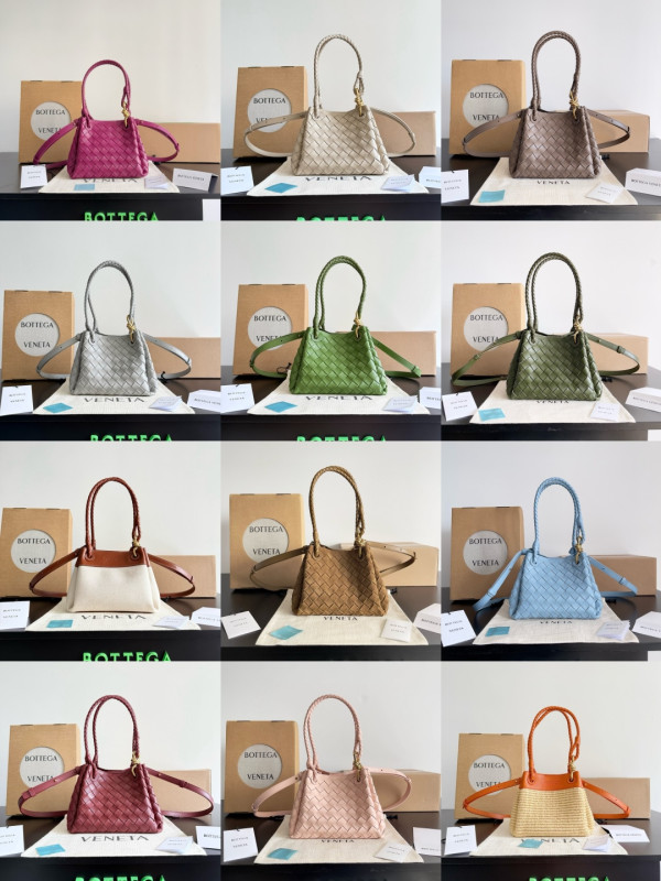 bo*te*ga Ve*ne*ta andiamo parachute small shoulder bag