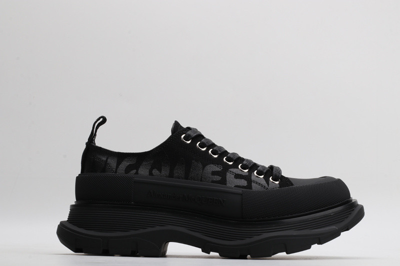 ale*d*r M*Q*en tread slick lace up