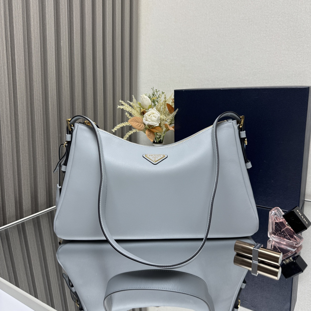 Pra*a aimée large shoulder bag